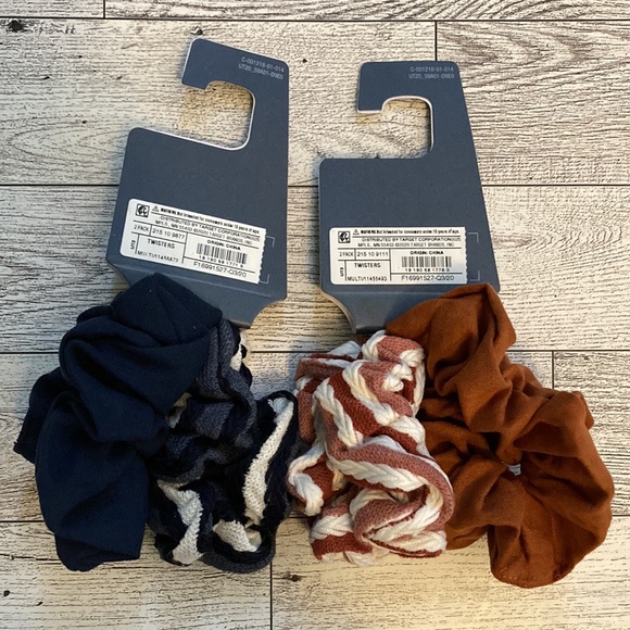 Universal Thread Target Hair Twisters Scrunchies Set - Picture 2 of 4